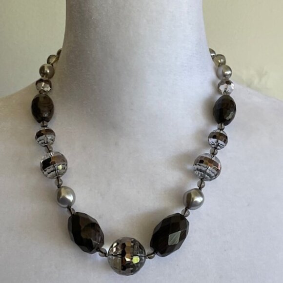 TALBOTS Smoky Gray Silver Beaded 19" Necklace - Picture 1 of 15